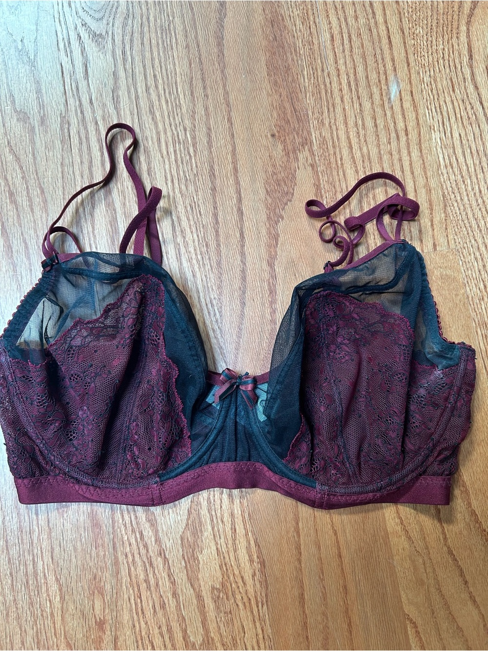 Sexy double strap plunge bra 38FF